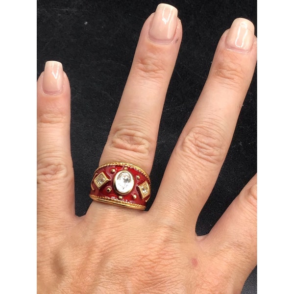 Red Enamel Ring Size 6.5 Retro Costume Gold Tone Ring with Three Glass Stones