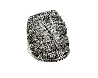 Sterling Silver Chunky Dimensional Ring Size 8 Clear CZ Stones Stunning Design