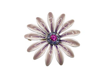 Vintage Daisy Brooch Light Purple Enamel Rhinestones Delicate Pretty Flower Pin