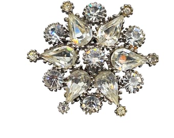 Vintage Flower Star Pin Brooch Floral Burst Clear Rhinestones Silver Tone Metal