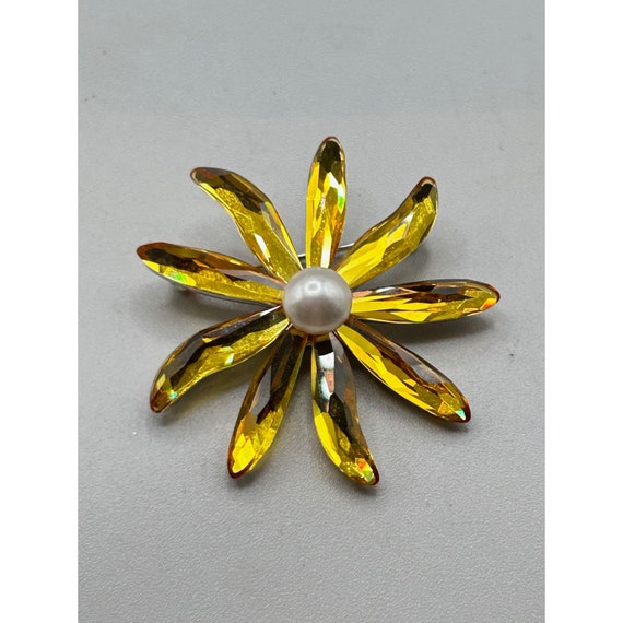 Signed SWAROVSKI Flower Pin Brooch Daisy Yellow C… - image 3