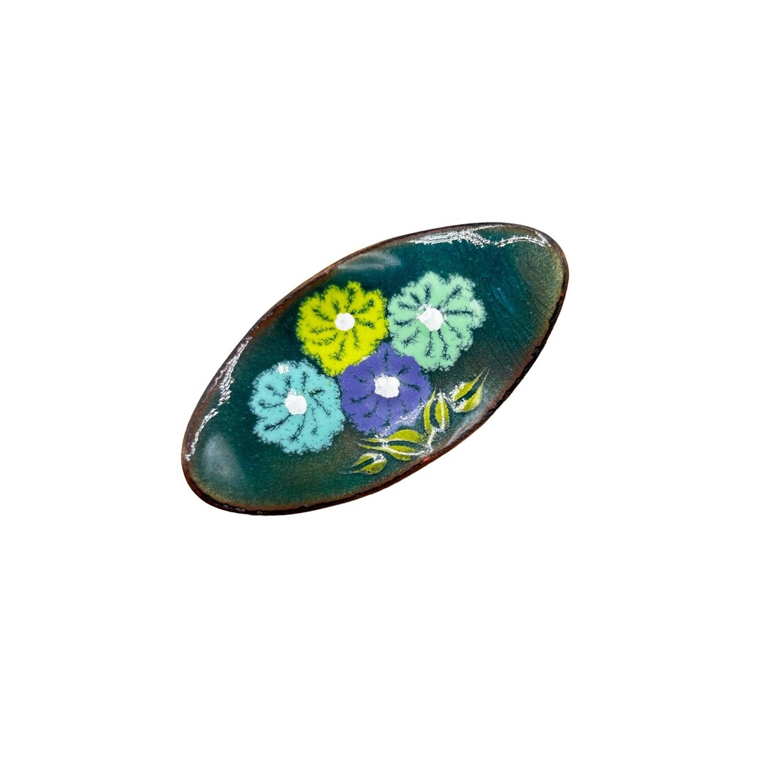 retro-collection-ancienne broche ovale métal jaune avec peinture signée