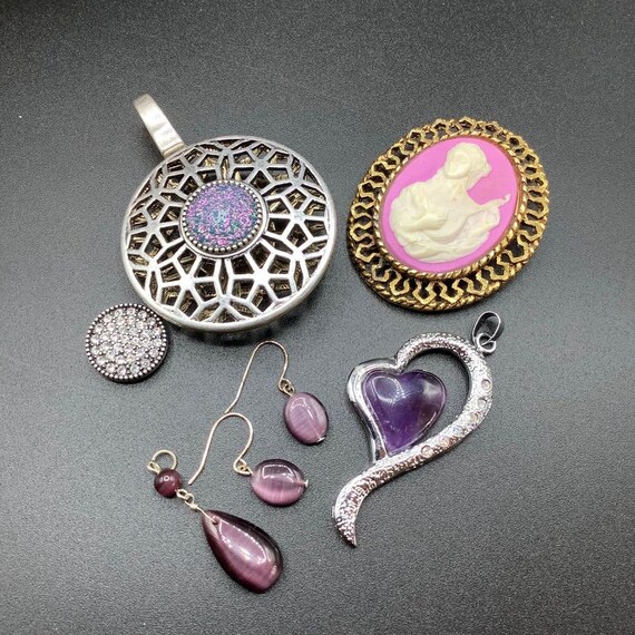 CLEARANCE lot of vintage necklaces brooches earrings #18 wear or craft lot
