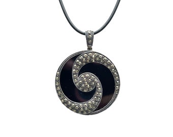 Vintage Sterling Silver and Marcasites Spiral Pendant Necklace Black Round Stone