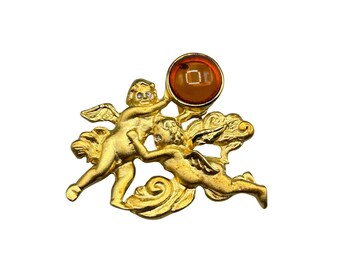 Signed LS LEWIS STERN Cherubs Angels Pin Brooch Matte Finish Gold Tone With Amber Cabochon