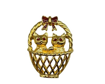 Cats In A Basket Pin Brooch Gold Tone Pair Of Kittens With Red Bow