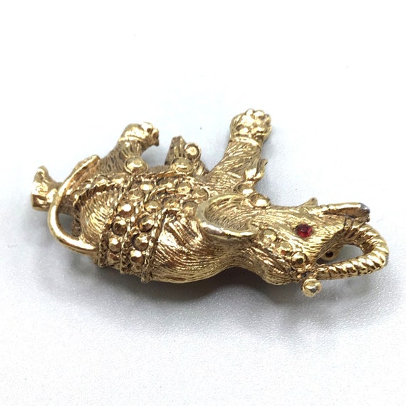 Vintage Elephant Brooch Gold Tone Animal Pin Gold… - image 4