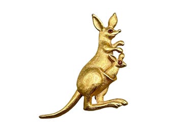 Vintage Avon Kangaroo Pin Brooch Articulated Baby and Tail Gold Tone Figural Pin