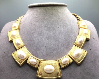 Vintage 90s Egyptian Revival Choker Necklace Matte Gold Tone Faux Pearls Jewelry