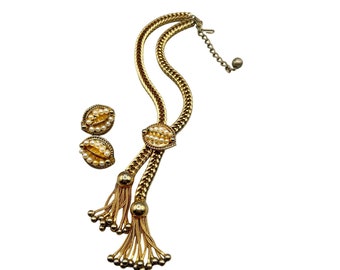 Vintage Signed HOBE Necklace & Earrings Set Thick Chain Tassel Gold Tone Pearls