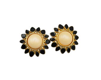Vintage Faux Pearls Black Flowers Clip On Earrings Domed Enamel And Pearls Cabochons