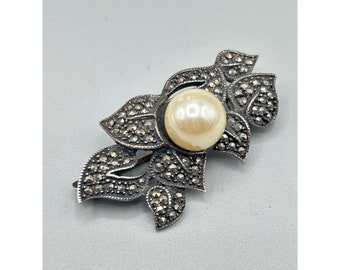 Sterling Silver Marcasite Floral Brooch Simulated Pearl Classic Elegant Jewelry