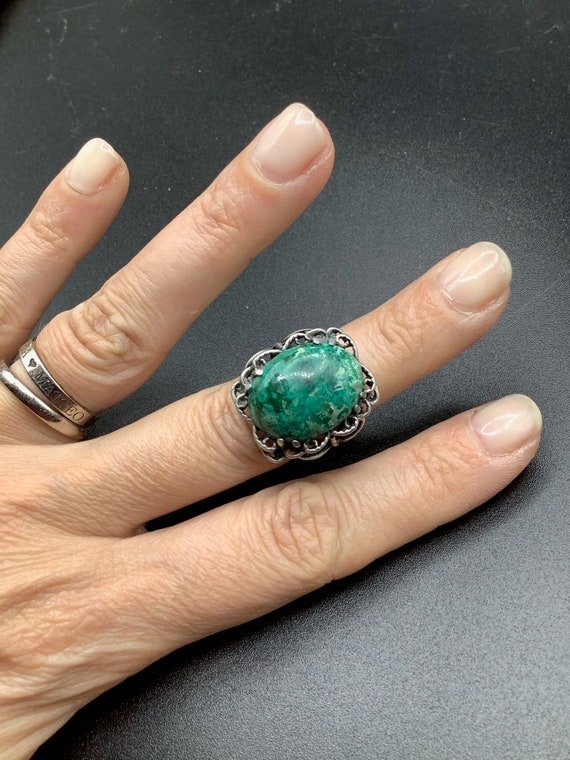 Green stone sterling silver ring sale