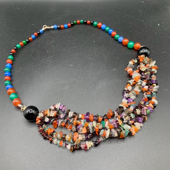 Collana multifilo di Pietre colorate, ciondolo Sicilia, perle e pietre – DD Ceramiche Siciliane