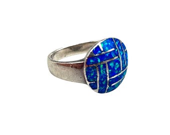 Vintage Blue Opal Inlay Ring Size 7 Sterling Silver Round Face Ring