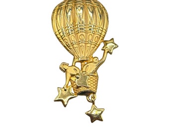 Vintage JJ Signed Pin Brooch Hot Air Balloon Picking Up Stars Gold Tone Metal