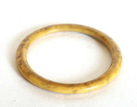 Vintage Celluloid Light Amber Tan Butterscotch Ma… - image 2