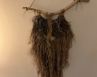 Wallhanging modern primitive