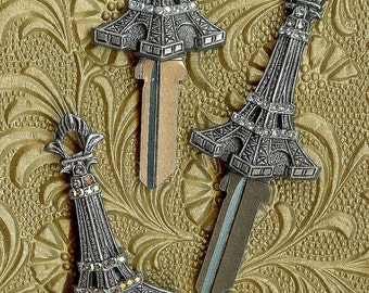 eiffel tower key