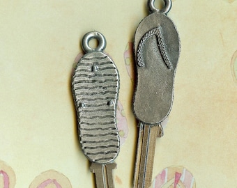 flip flop key...a perfect little flip flop to open you door