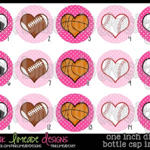 Puede incluir: Quince c&iacute;rculos rosados y blancos con lunares y una forma de coraz&oacute;n en el centro. Cada coraz&oacute;n contiene una pelota de deporte diferente: f&uacute;tbol, f&uacute;tbol americano, baloncesto, b&eacute;isbol y voleibol. Los c&iacute;rculos est&aacute;n numerados del 1 al 15.