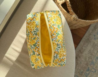 Handmade Floral Makeup Bag: Cotton Travel Cosmetic Bag