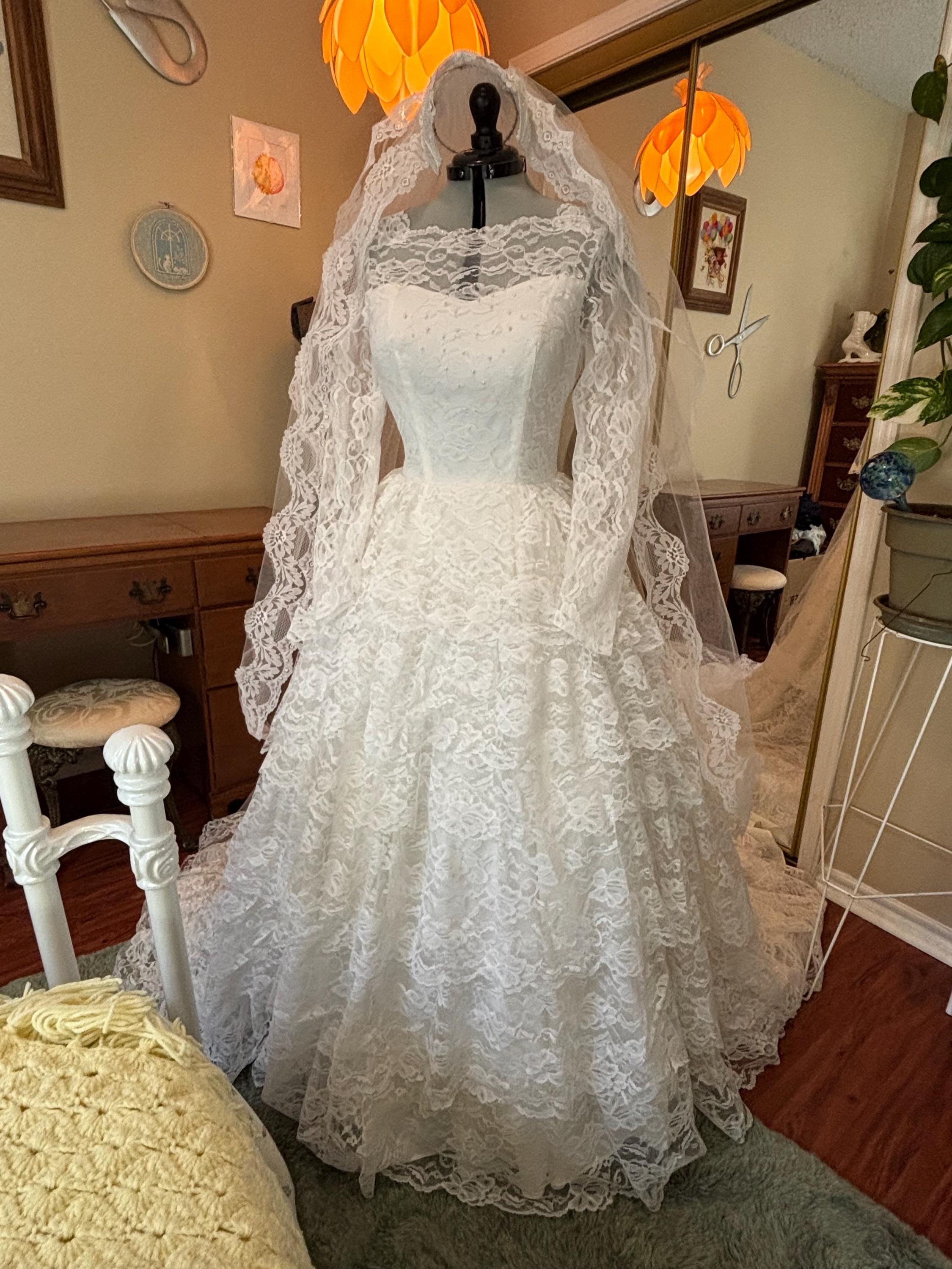 Vintage Wedding Dress Canada