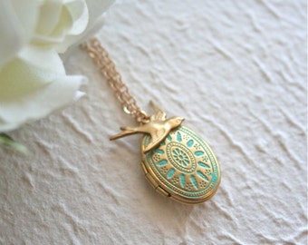 Patina aqua locket necklace.Love photo locket. Verdisgri locket and bird Necklace. Bird Necklace. Turquoise Locket,Gold Bird Locket Necklace