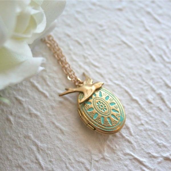 Patina aqua locket necklace.Love photo locket. Verdisgri locket and bird Necklace. Bird Necklace. Turquoise Locket,Gold Bird Locket Necklace