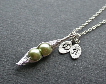 Mothers Day Jewelry, Pea Pod Necklace, Grandma Necklace, Mother's Day Gift,  2 Peas in a Pod, Family Necklace, New Mom Necklace