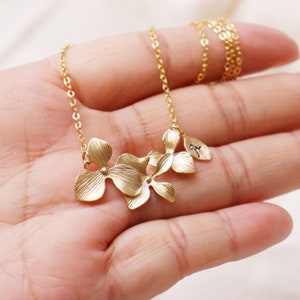 Gold Orchid Necklace with Custom Initials, Flower Necklace, Wedding Jewelry, Bridesmaid Gifts image 2
