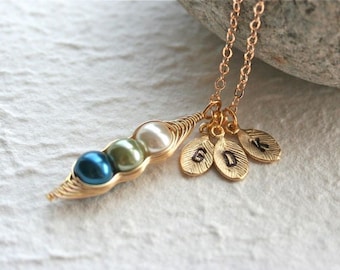 Pea Pod necklace, Mothers Day Gift, Family Necklace, 3 Peas In a Pod, Initial Necklace, Pea Pod Jewelry