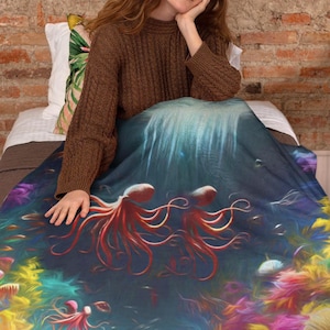 Sweetheart Octopus Velveteen Blanket,  Plush Octopus Lover Throw, Sea Creature Cozy Blanket, Nautical Sea Life Bedding, Warm Ocean throw