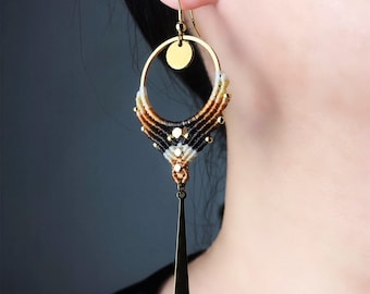 Orecchini sfumati in micro-macramè Boho | Grande cerchio dorato | Medaglione e lunga goccia | Acciaio inossidabile ipoallergenico