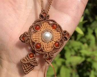 Segnalibro orientale in macramè con pietra d'agata e perlina di madreperla | Regalo fatto a mano e personalizzato, stile misto