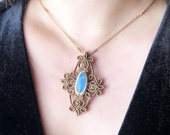 Collana in micro-macramè con pietra di labradorite blu luminosa | Ciondolo vintage in diamanti marroni fatto a mano | Regolabile 75 cm