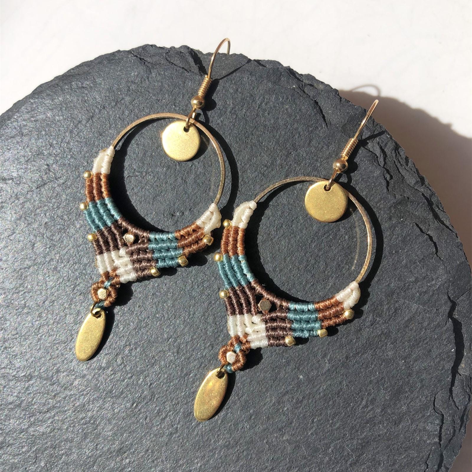 Orecchini pendenti in legno di noce Boho Chic - Italia