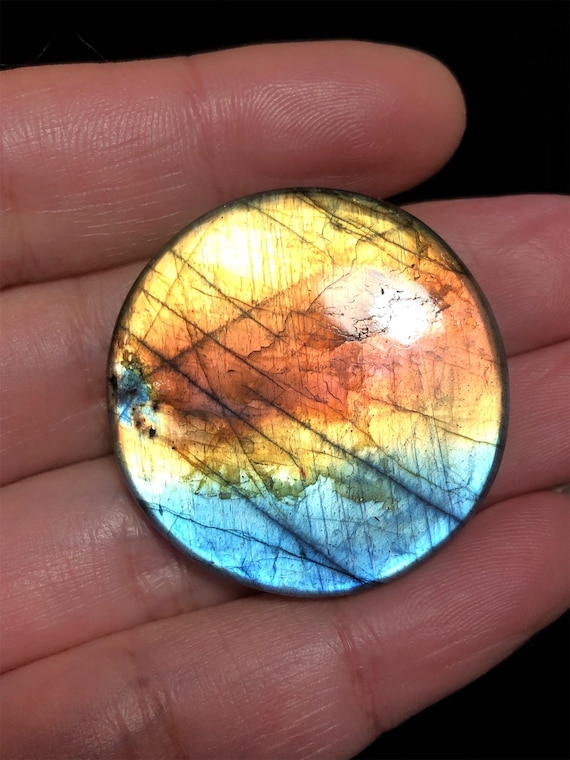 Pierre précieuse Labradorite naturelle de Collection | Disque Haut Brillance, Reflets Bleu & Doré, Double Face, Pièce polie, 34 mm, 12,15 g