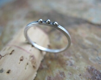 Simple Silver Dots Ring