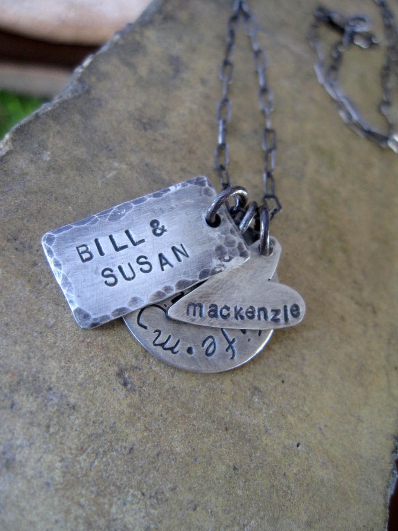 Custom Family Names Necklace - Etsy