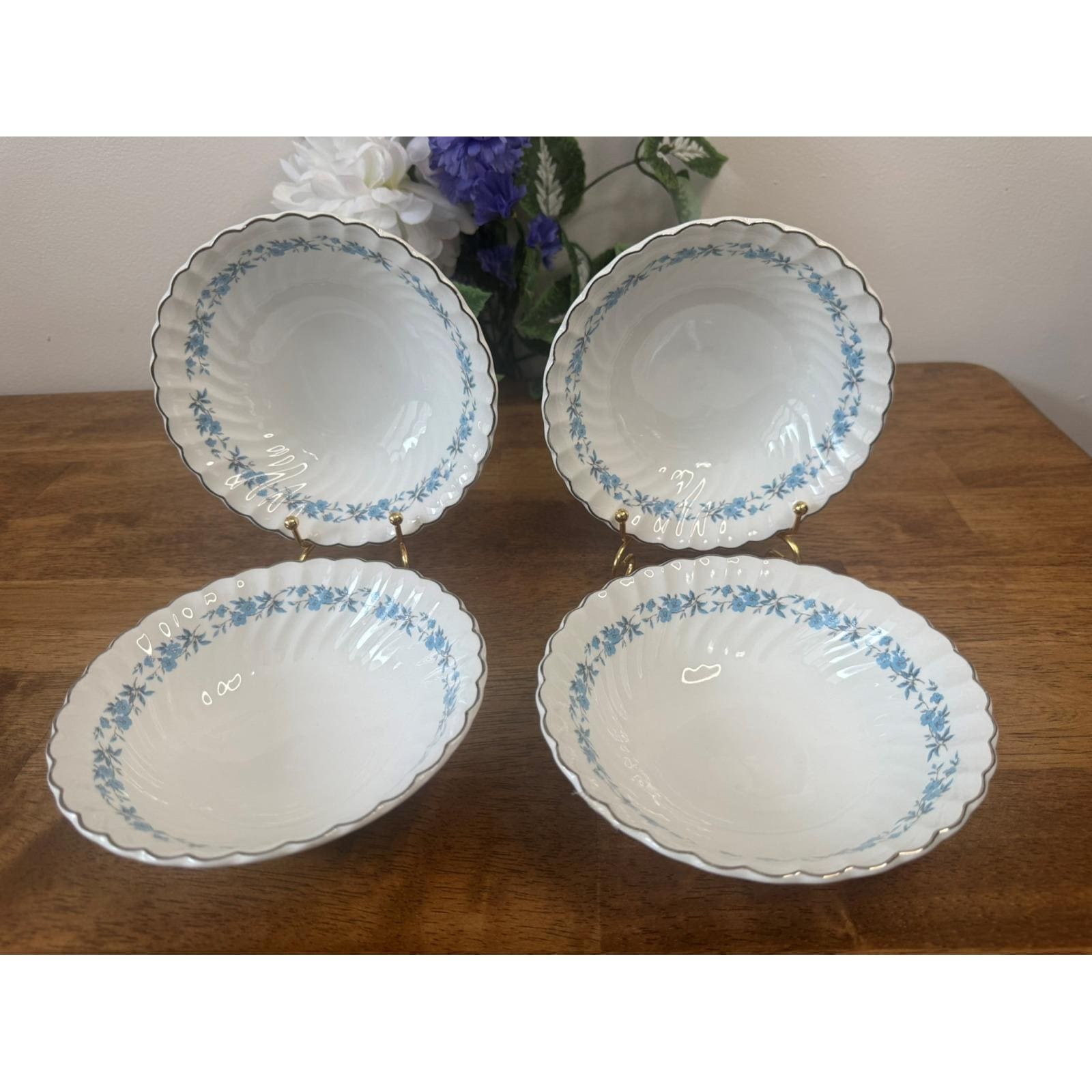 Vintage Johnson Bros Snowhite Regency Ribbed Soup Bowls Set of