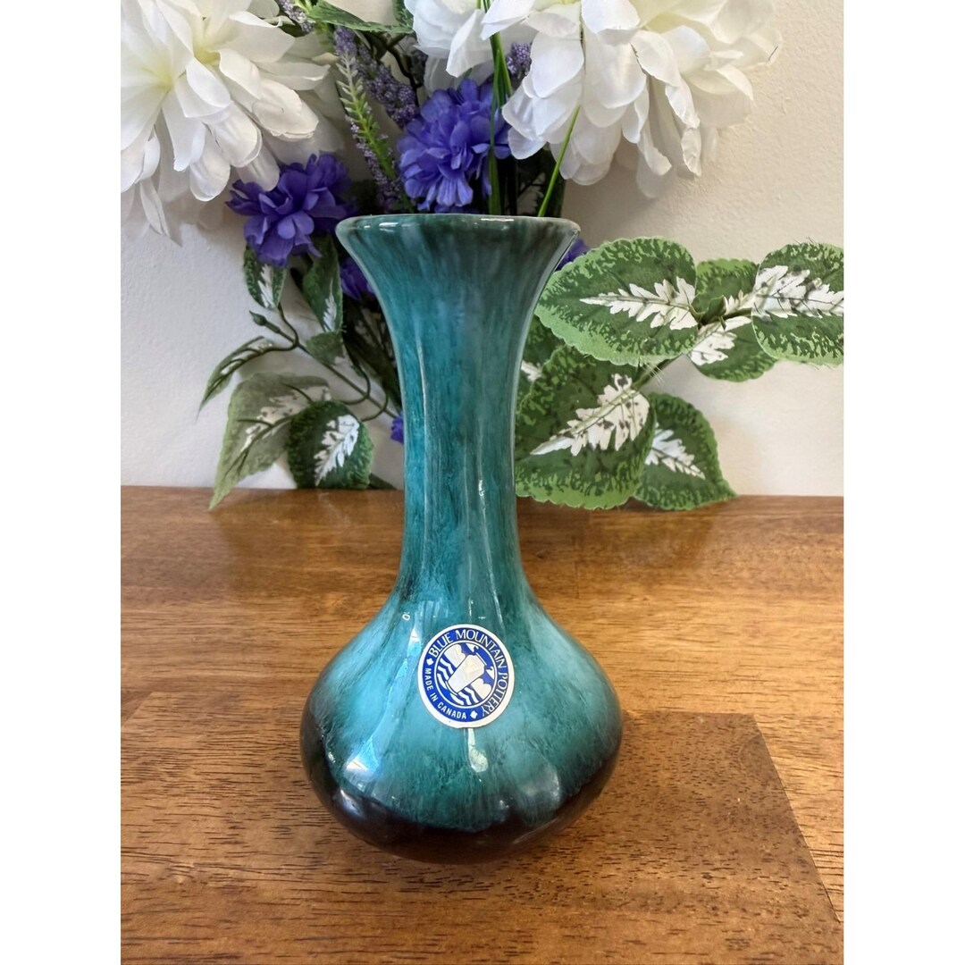 Vintage Blue Mountain Pottery Vase Canadian Studio Art Pottery MCM ...