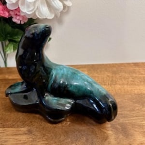 Vintage Blue Mountain Pottery Seal Figurine – Canadian Studio Art Pottery in Green Drip Glaze