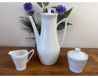 Upsala Ekeby Karlskrona Suecia Juego de café Jarra de porcelana blanca Crema Azúcar