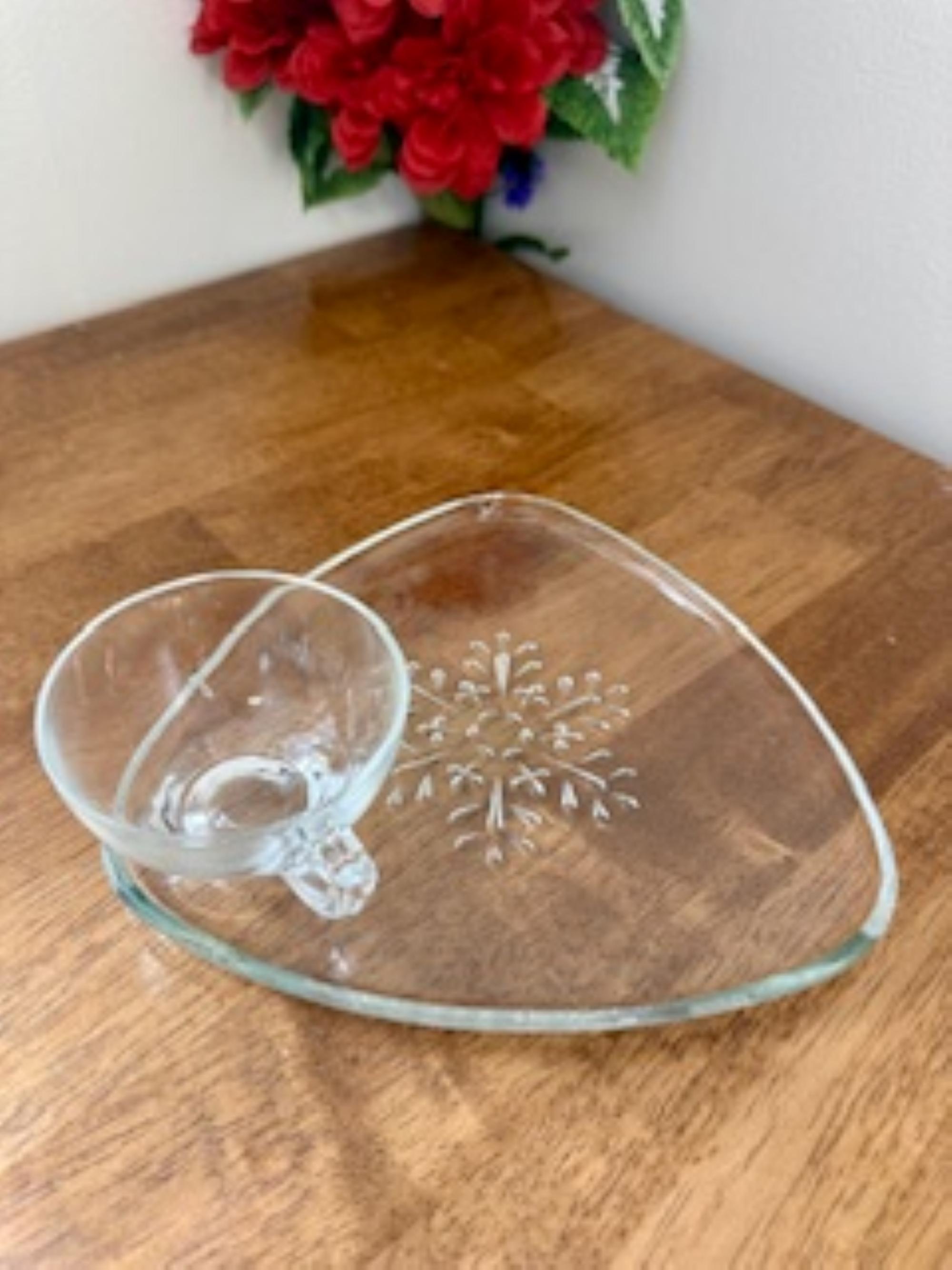 Vintage Indiana Glass Snowflake Smart Set Original Box 4 Snack