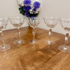 Vintage Etched Crystal Coupe Glasses – Set of 5 Elegant 2.5 oz Cocktail or Dessert Glasses