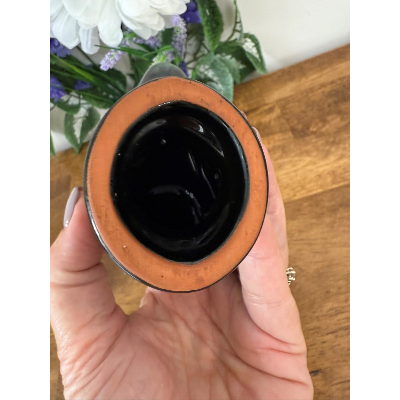 ヴィンテージカナダ陶器のアヒルの置物 - 緑と黒のドリップ釉のレトロ