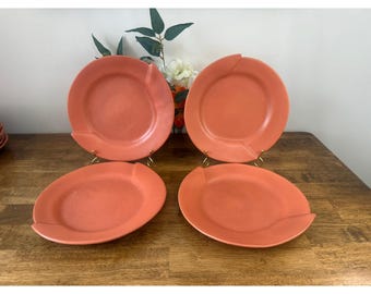 Platos llanos de cerámica de terracota con ciclamen vintage, color rosa coral, estilo modernista, juego de 4.