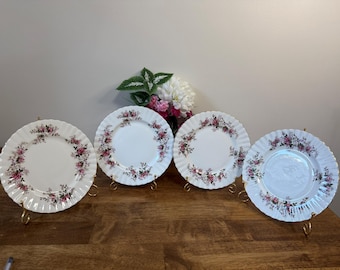 Royal Albert Lavender Rose Luncheon Plates Set of 4 Vintage Bone China Floral