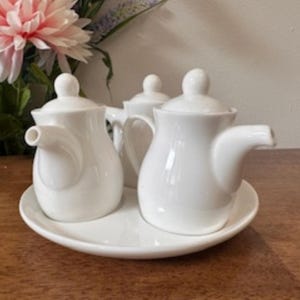 Saint James Hankook Fine China Condiment Set – White Miniature Teapots on Tray Soy Sauce Oil Vinegar Salt